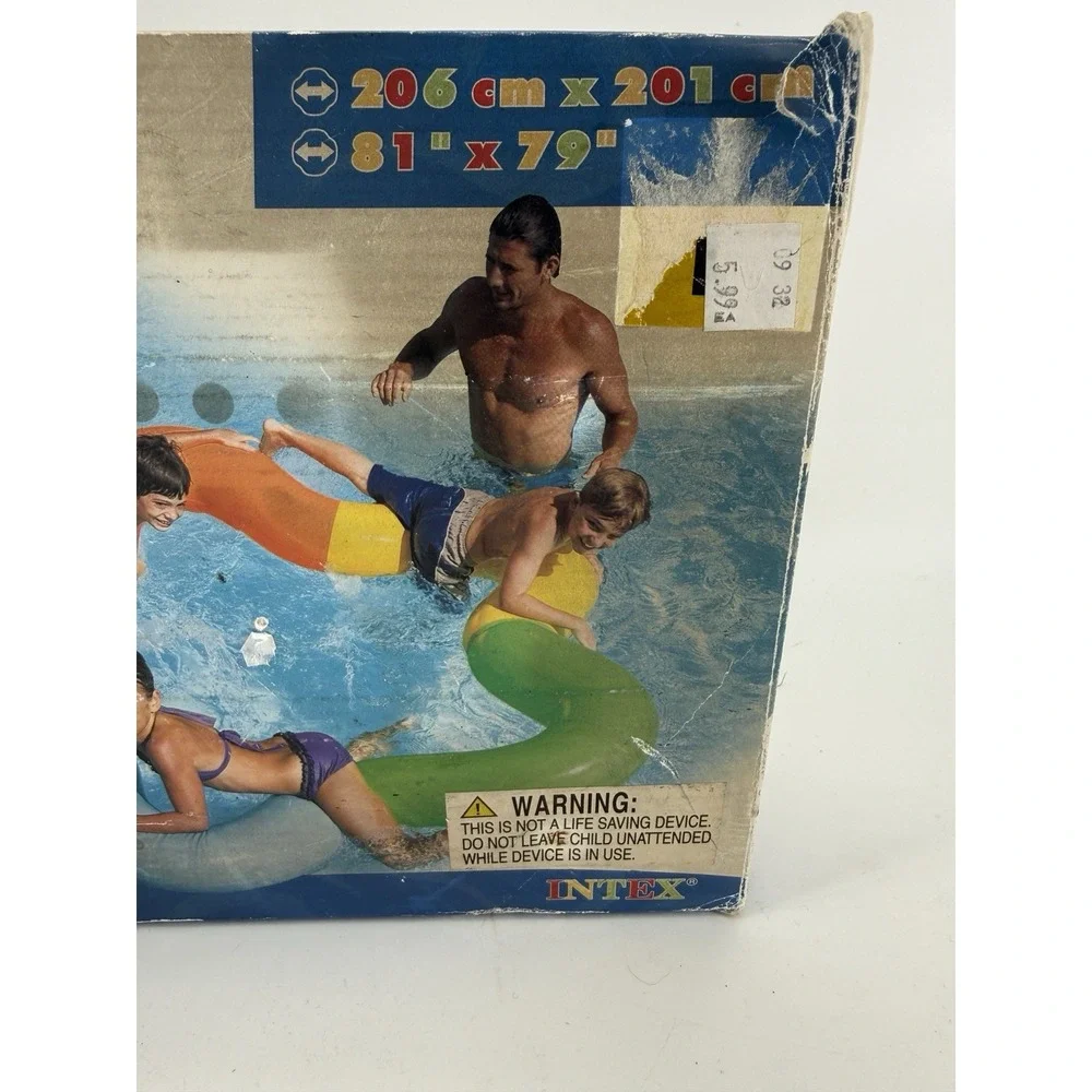 The Wet Set 2006 Intex‎ Star Float 81